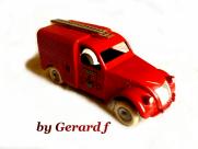 La 2CV fourgonnette de type 1951 "S.P" par Heller