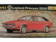 La Leyland Princess 2000 de 1976 en modèle réduit au 1/43ème par Heller
