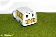 L'arrière de la 2CV Citroën de Jrd