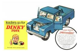 miniature de la Land Rover 109 série II châssis court pick-up par Dinky Toys