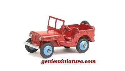 Voiture Miniature Jeep Willys Verte Fluo - Marque Dinky Toys - Modèle 25J