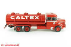Dinky toys - GMC citerne - un bouchon cassé - tres bel état sinon