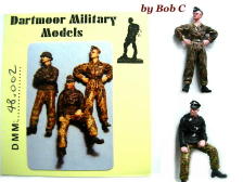 1:48 - Figurines WW2 - Soldats Allemands avec un bateau gonflable modelkit. fr