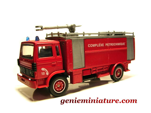SOLIDO POMPIERS - Lot de 13 véhicules + pièces EUR 40,00 - FR